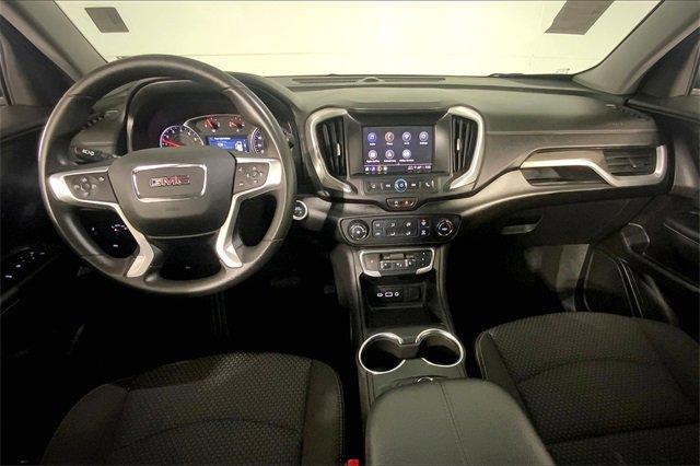 2024 GMC Terrain Vehicle Photo in KANSAS CITY, MO 64114-4545