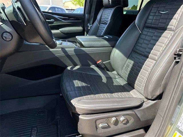2023 Cadillac Escalade ESV Vehicle Photo in BATON ROUGE, LA 70809-4546