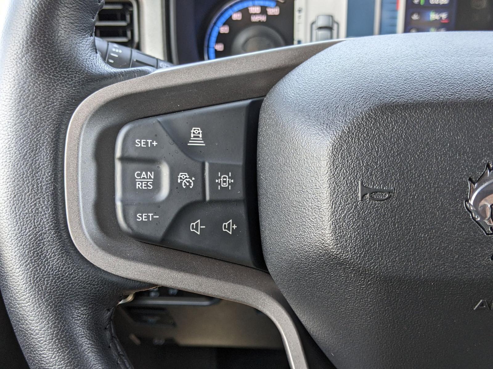 2024 Ford Bronco Vehicle Photo in Seguin, TX 78155
