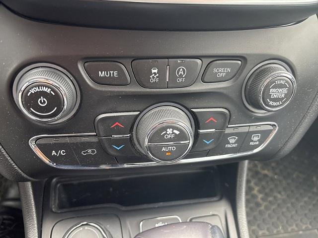 2020 Jeep Cherokee Vehicle Photo in HARRISBURG, PA 17111-1033