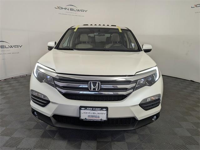 2016 Honda Pilot Vehicle Photo in ENGLEWOOD, CO 80113-6708
