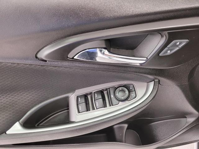 2024 Chevrolet Malibu Vehicle Photo in NEENAH, WI 54956-2243