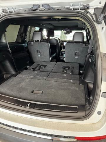 2024 Jeep Grand Cherokee L Vehicle Photo in Peoria, IL 61615