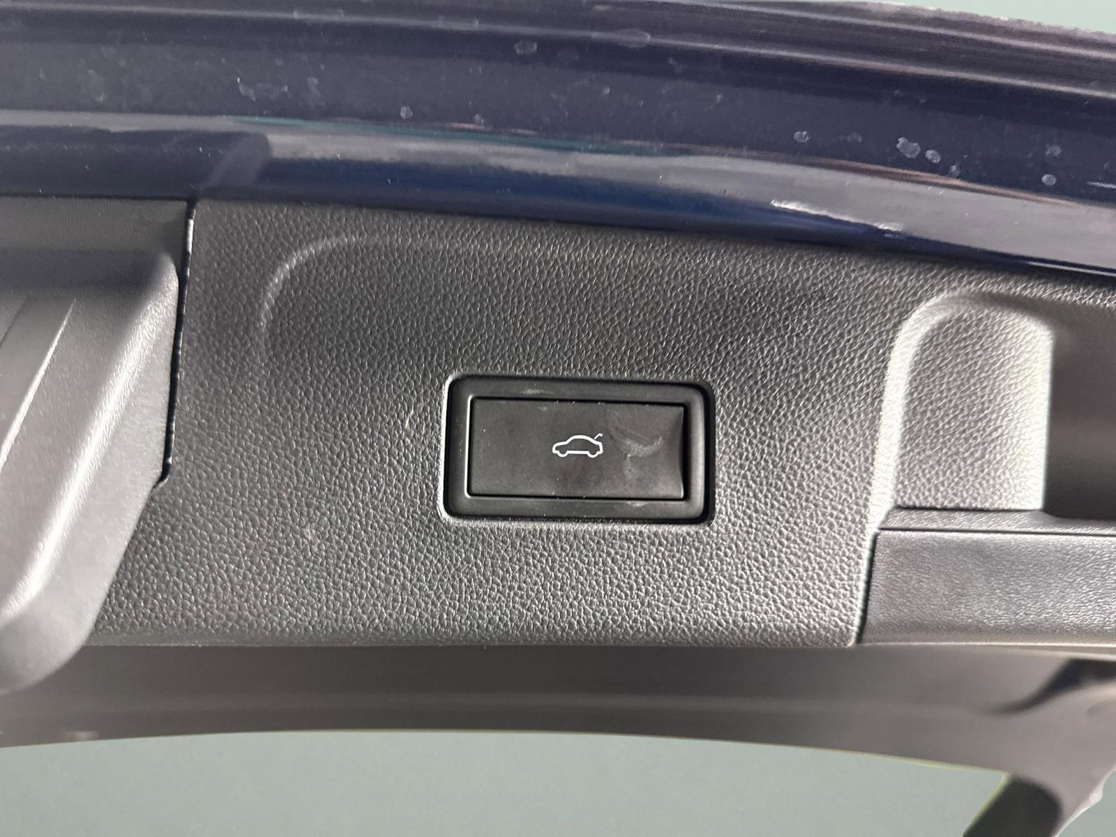 2022 Volkswagen Atlas Vehicle Photo in Georgetown, TX 78626
