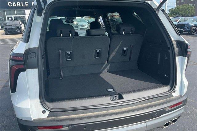 2025 Chevrolet Traverse Vehicle Photo in TOPEKA, KS 66609-0000