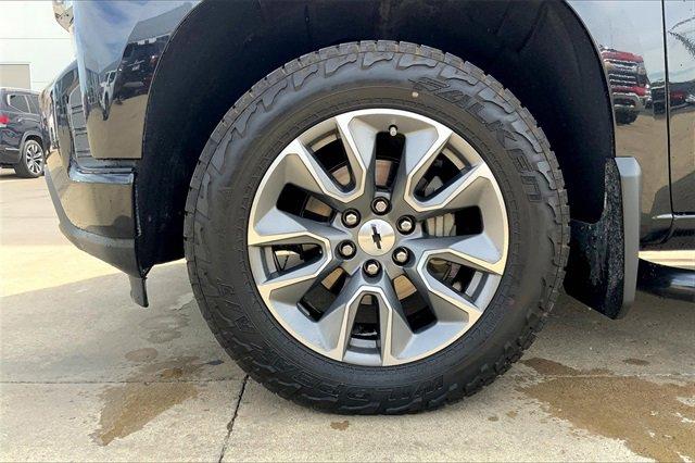 2020 Chevrolet Silverado 1500 Vehicle Photo in TOPEKA, KS 66609-0000