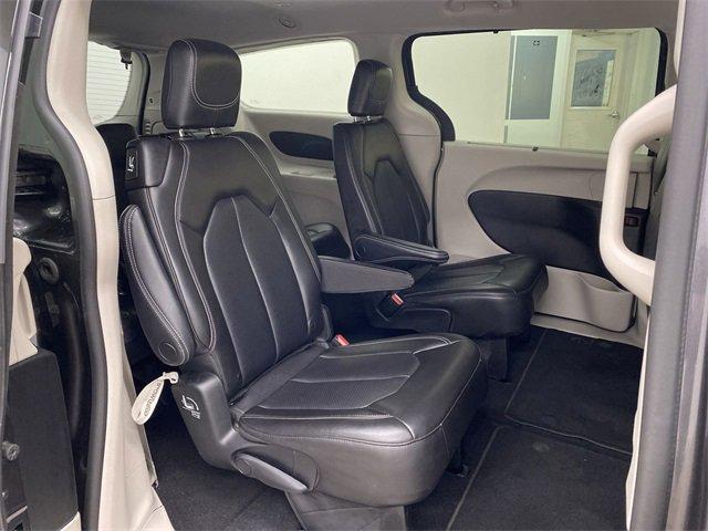 2023 Chrysler Pacifica Vehicle Photo in PORTLAND, OR 97225-3518