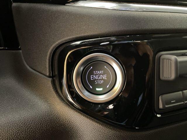 2025 Chevrolet Silverado 1500 Vehicle Photo in PHOENIX, AZ 85014-3381