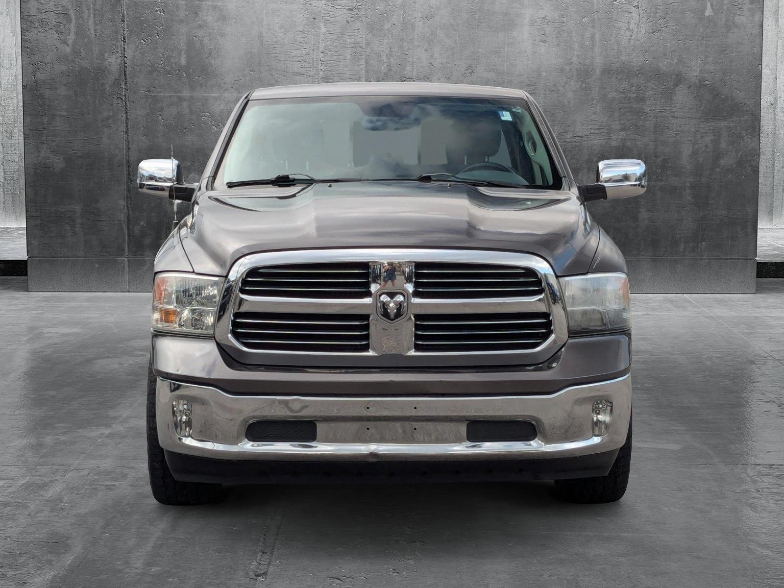 2015 Ram 1500 Vehicle Photo in St. Petersburg, FL 33713