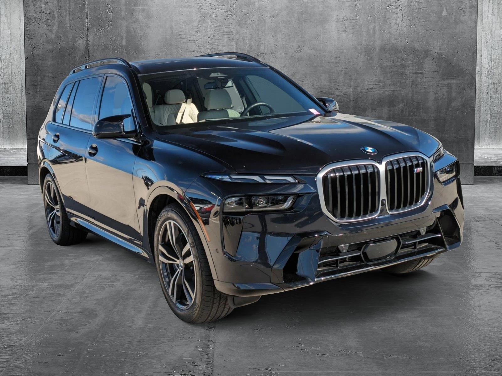 2024 BMW X7 M60i Vehicle Photo in Rockville, MD 20852