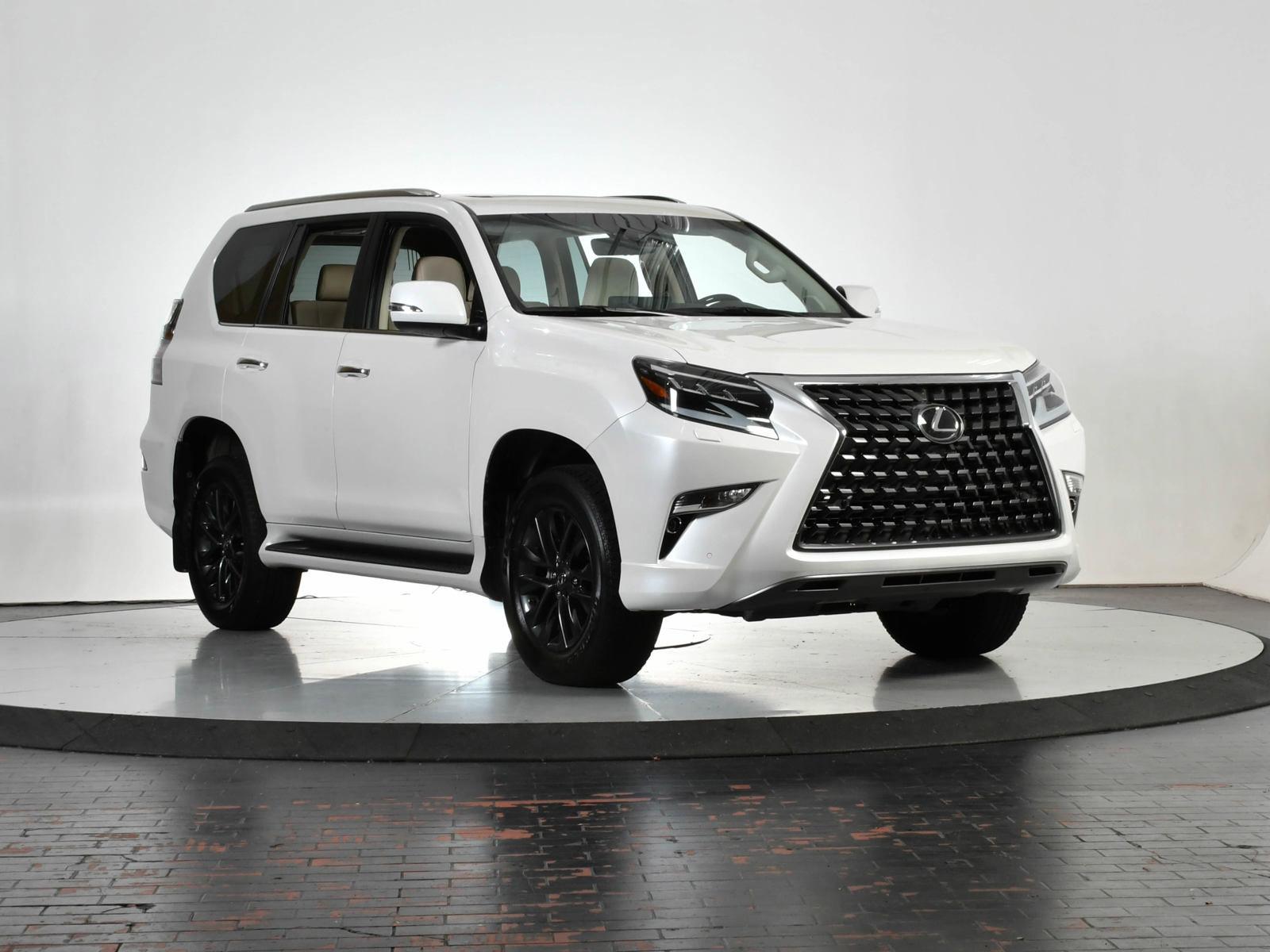 2023 Lexus GX 460 Vehicle Photo in DALLAS, TX 75235