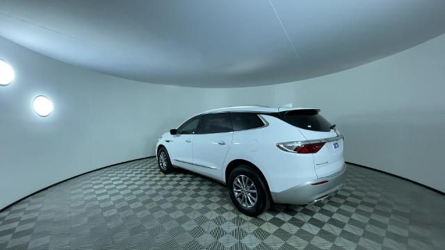 2024 Buick Enclave Vehicle Photo in GILBERT, AZ 85297-0402