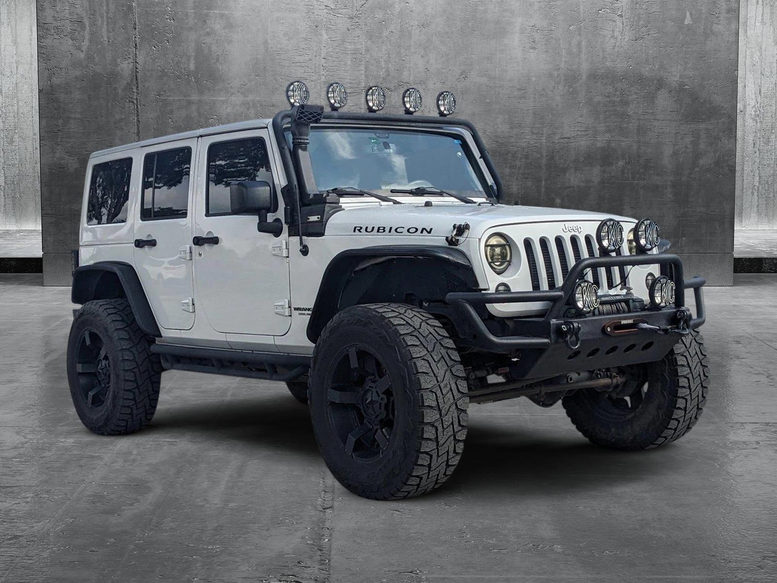 2016 Jeep Wrangler Unlimited Vehicle Photo in GREENACRES, FL 33463-3207