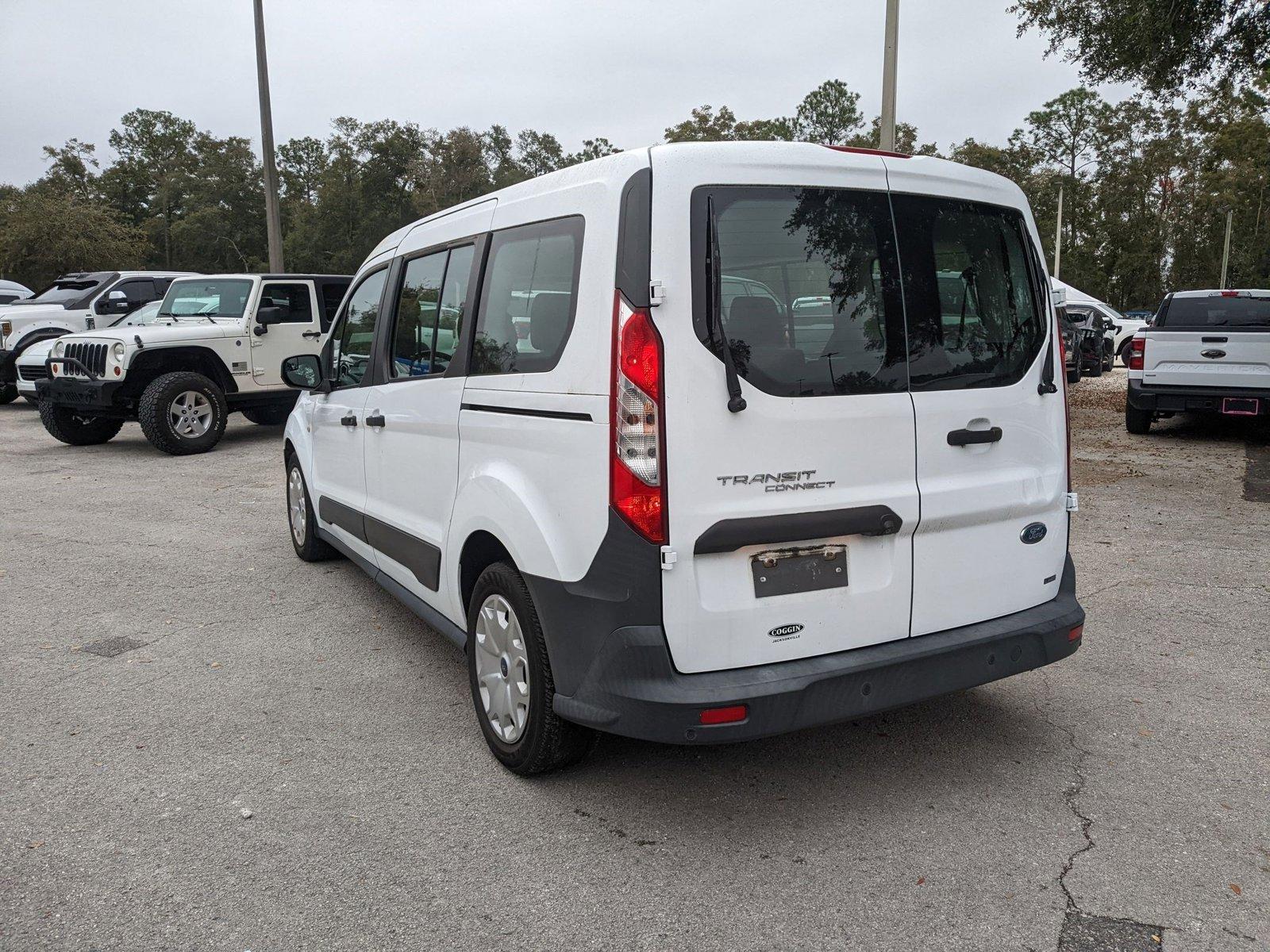 2017 Ford Transit Connect Wagon Vehicle Photo in Jacksonville, FL 32256