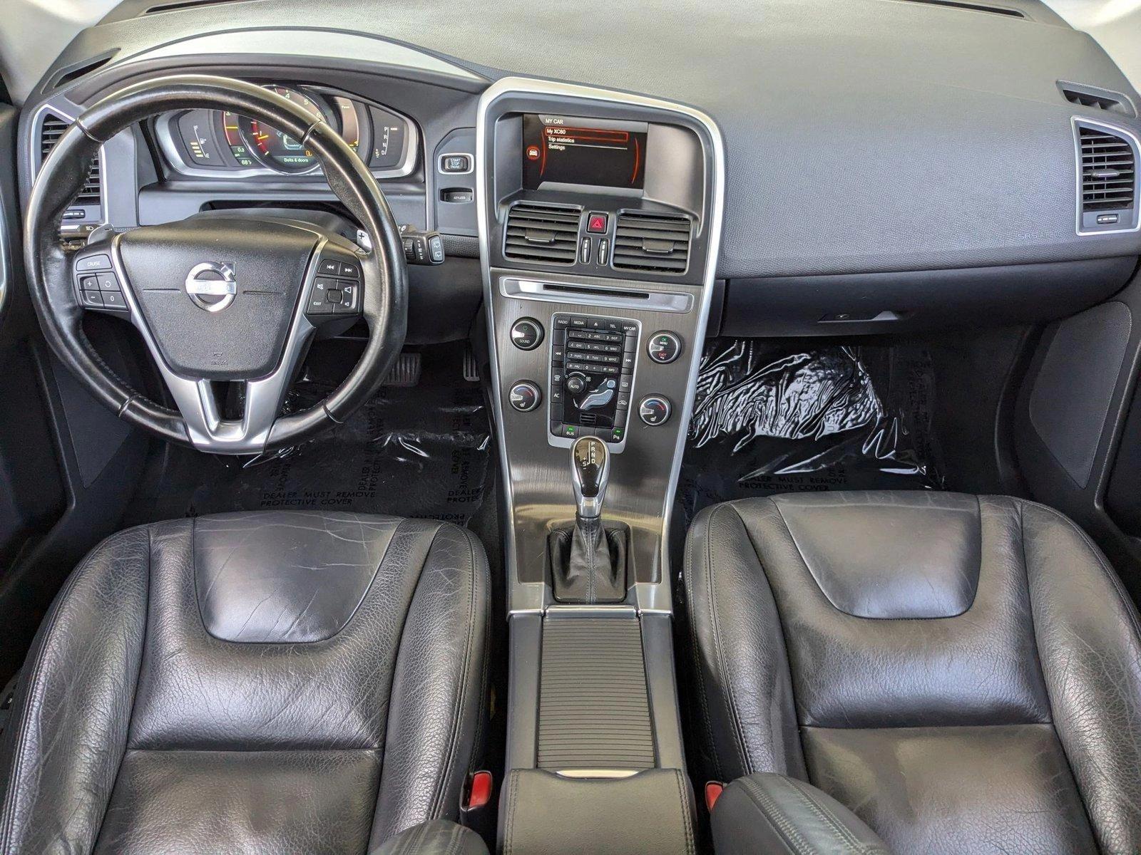 2014 Volvo XC60 Vehicle Photo in VALENCIA, CA 91355-1705