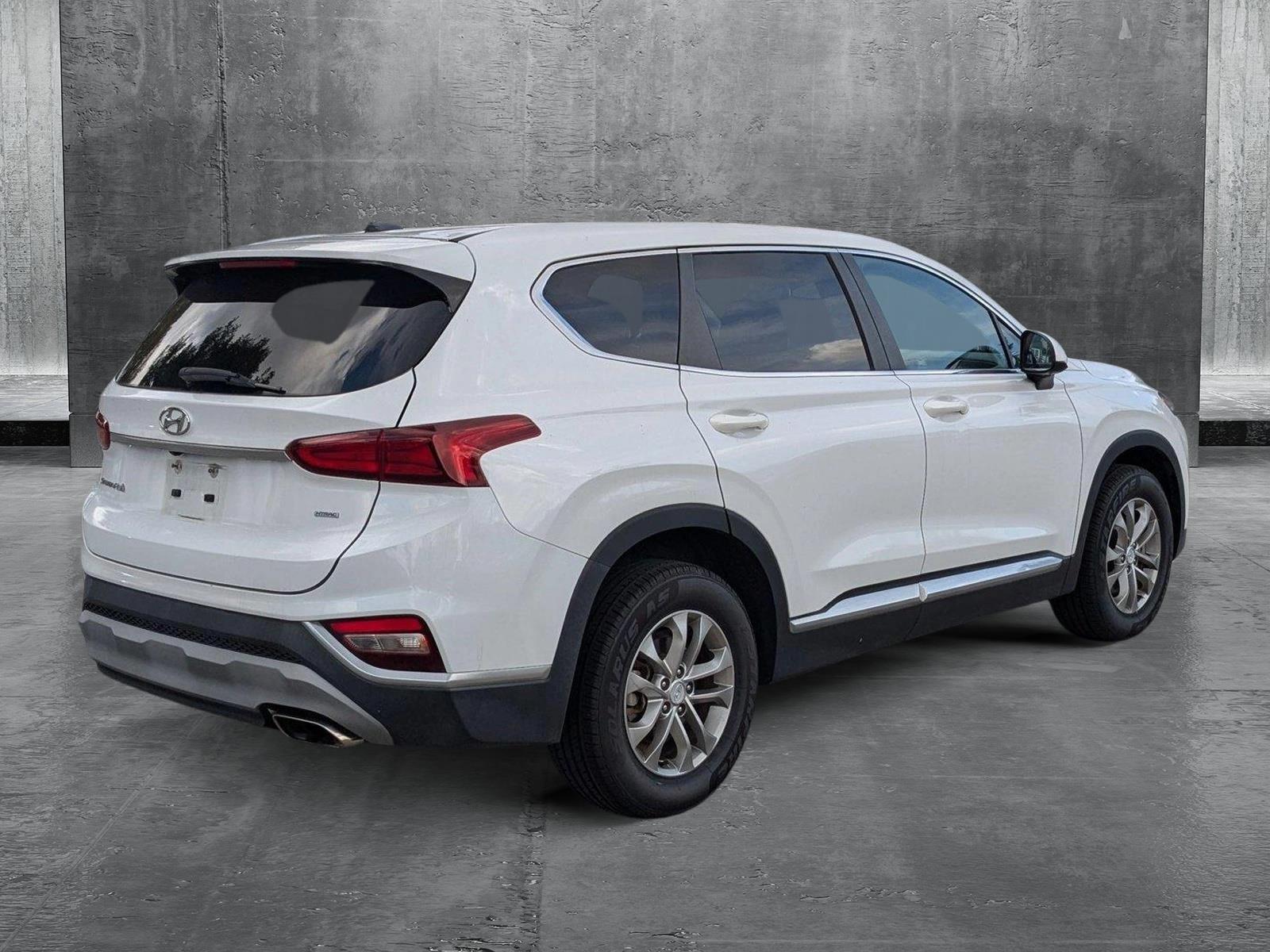 2020 Hyundai Santa Fe Vehicle Photo in PEMBROKE PINES, FL 33024-6534