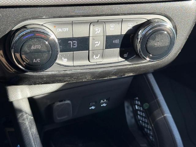 2025 Chevrolet Trailblazer Vehicle Photo in COLUMBIA, MO 65203-3903