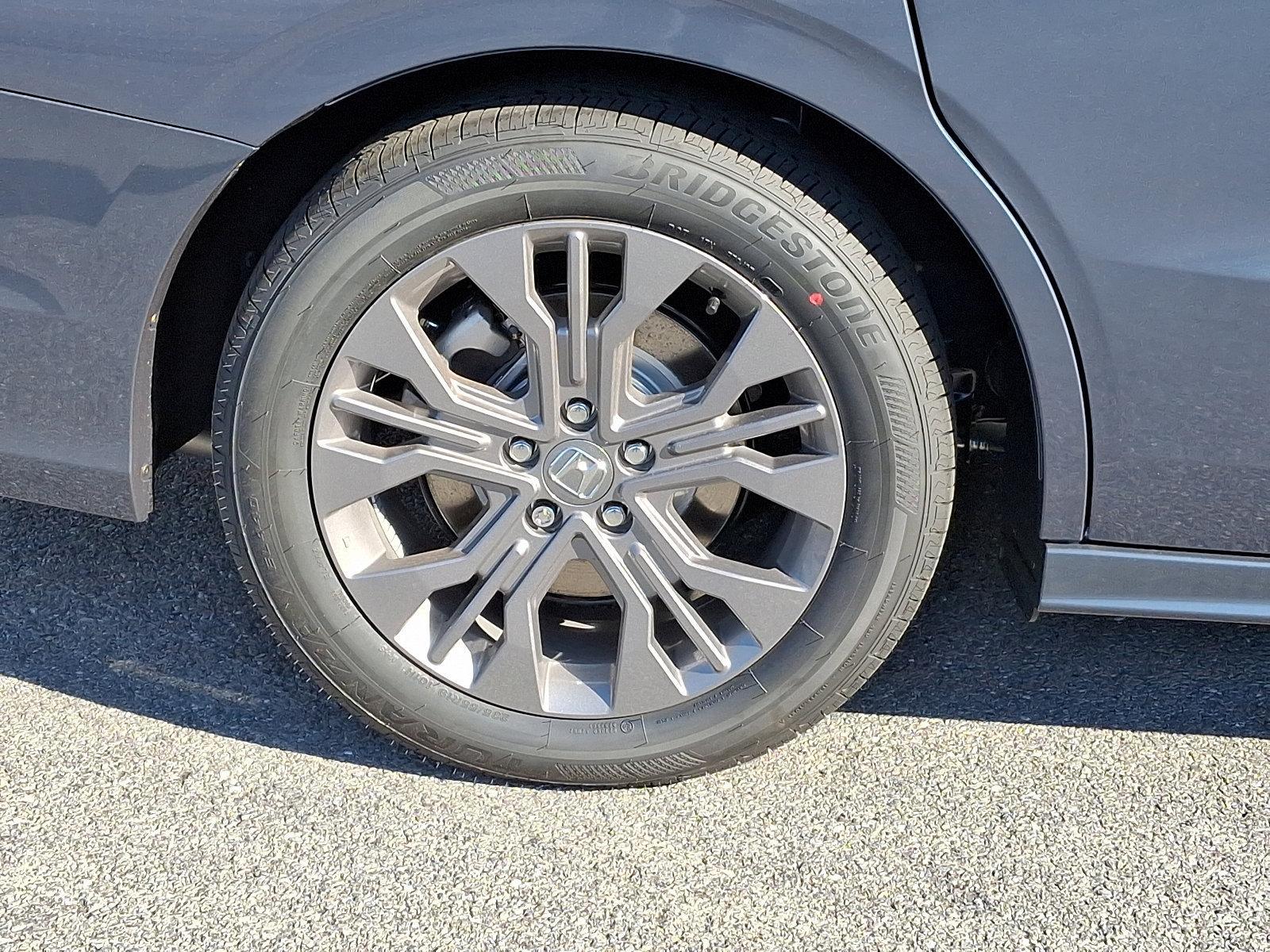 2025 Honda Odyssey Vehicle Photo in Harrisburg, PA 17111