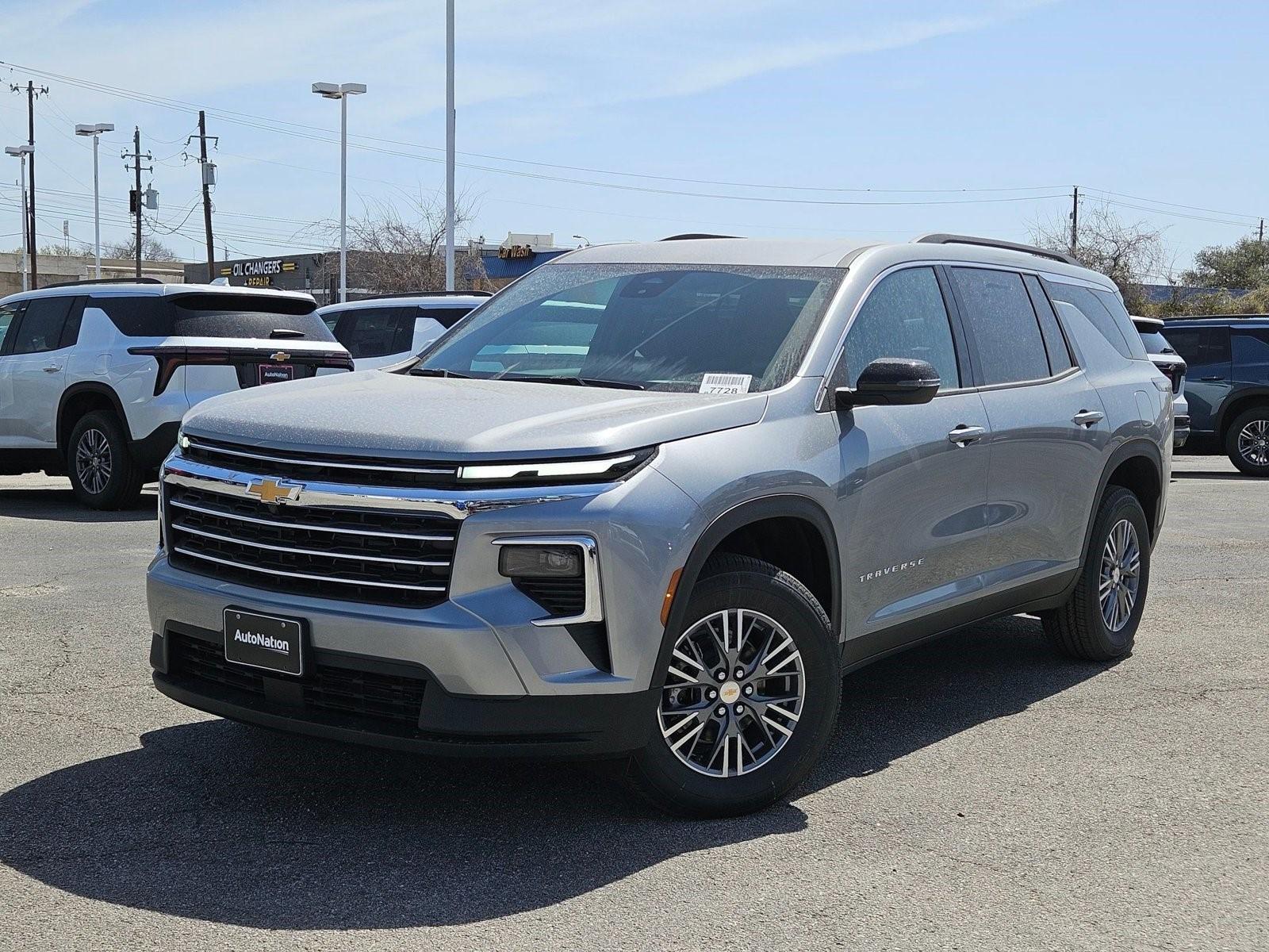 2025 Chevrolet Traverse Vehicle Photo in AUSTIN, TX 78759-4154