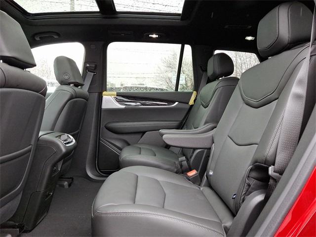 2025 Cadillac XT6 Vehicle Photo in ALLENTOWN, PA 18103-7399