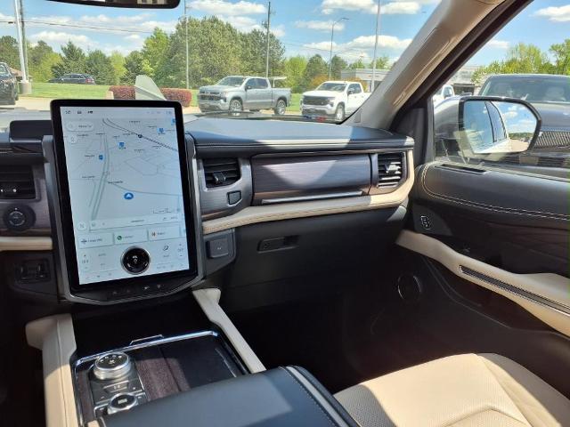 2022 Ford Expedition Vehicle Photo in HENDERSON, NC 27536-2966