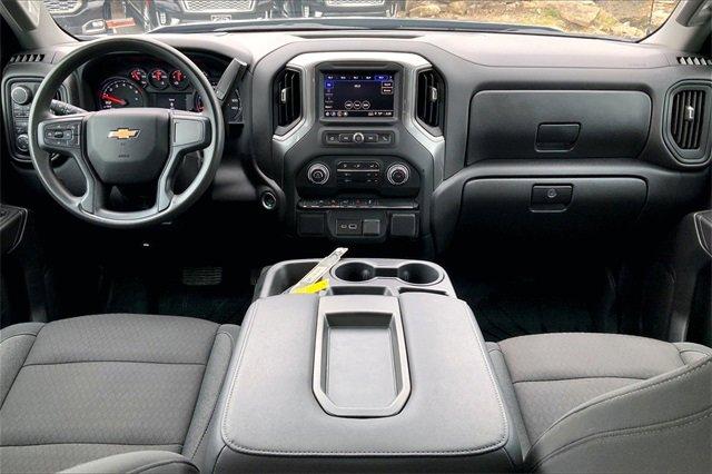 2024 Chevrolet Silverado 1500 Vehicle Photo in KANSAS CITY, MO 64114-4502