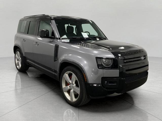 2024 Defender Vehicle Photo in Appleton, WI 54913