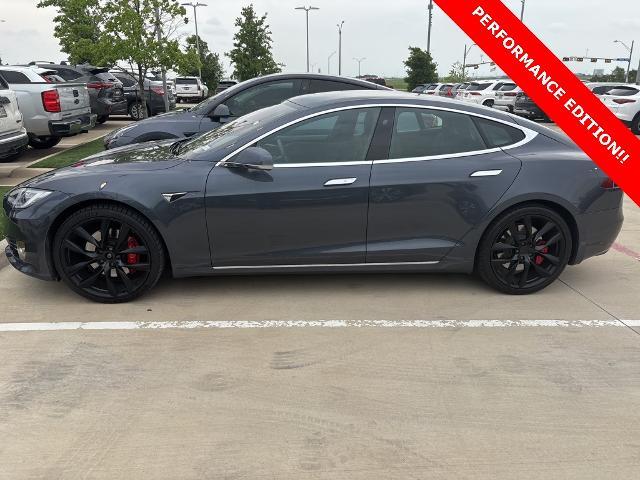 2020 Tesla Model S Vehicle Photo in Grapevine, TX 76051