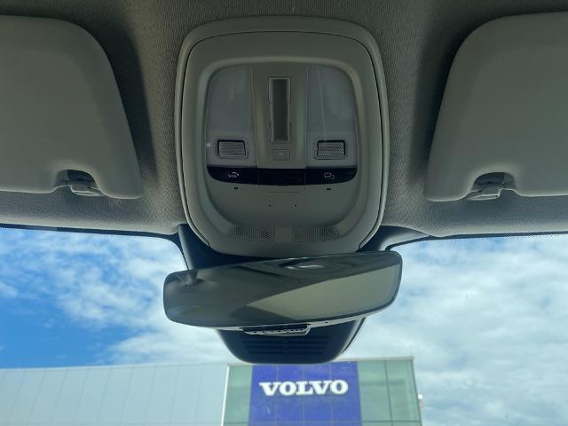 2023 Volvo XC40 Vehicle Photo in Grapevine, TX 76051