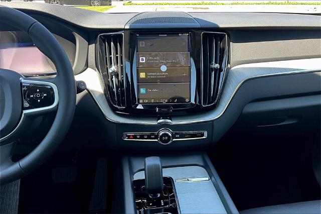2025 Volvo XC60 Plug-In Hybrid Vehicle Photo in Houston, TX 77007