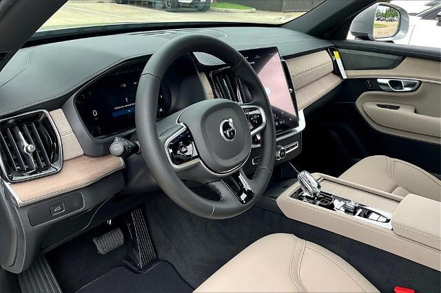 2025 Volvo XC90 Vehicle Photo in Houston, TX 77007