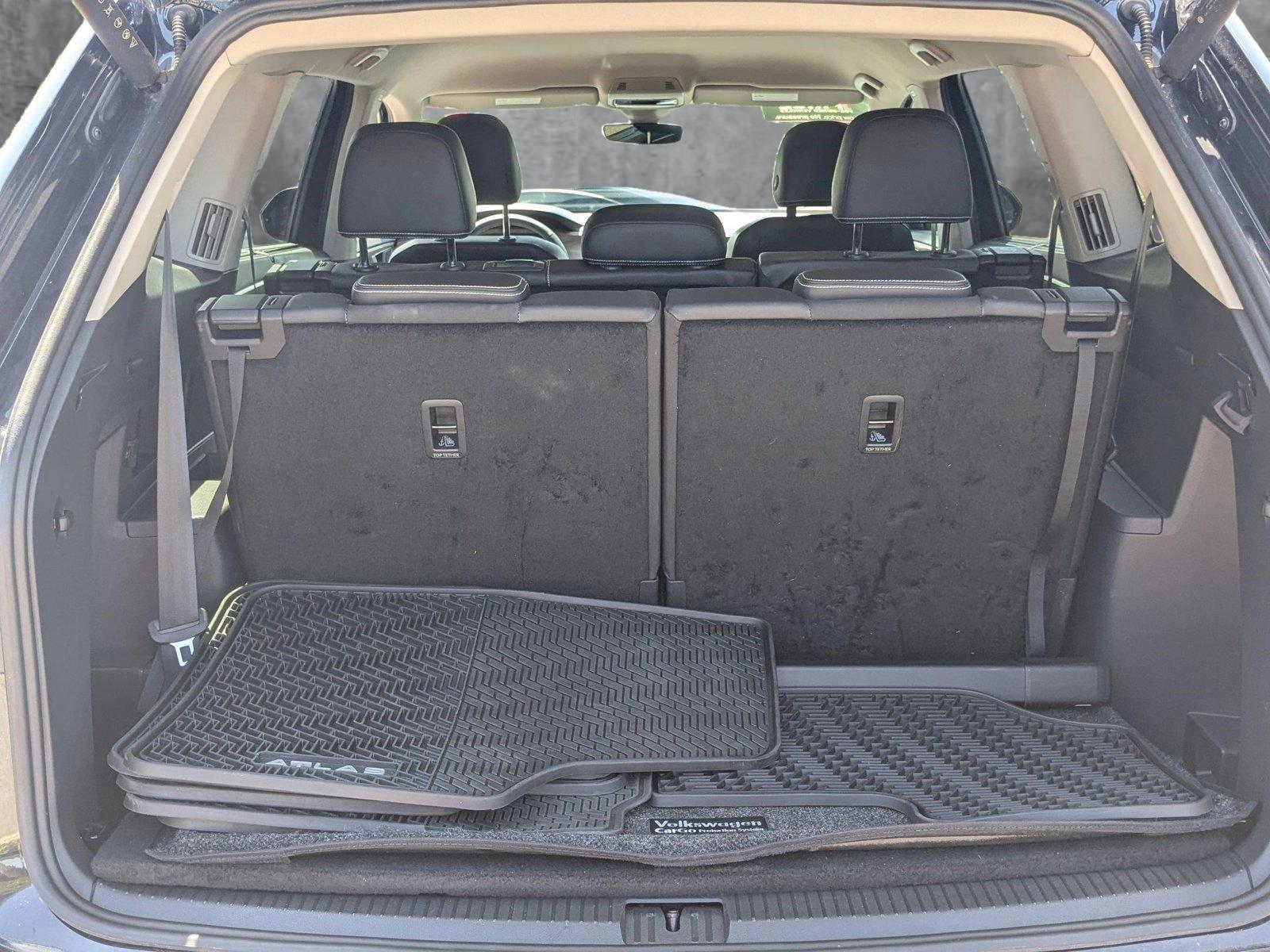 2024 Volkswagen Atlas Vehicle Photo in Wesley Chapel, FL 33544