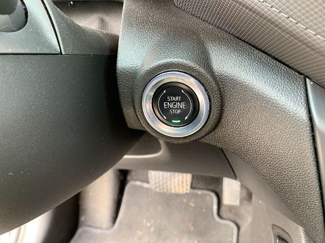 2022 Chevrolet Trailblazer Vehicle Photo in MOON TOWNSHIP, PA 15108-2571