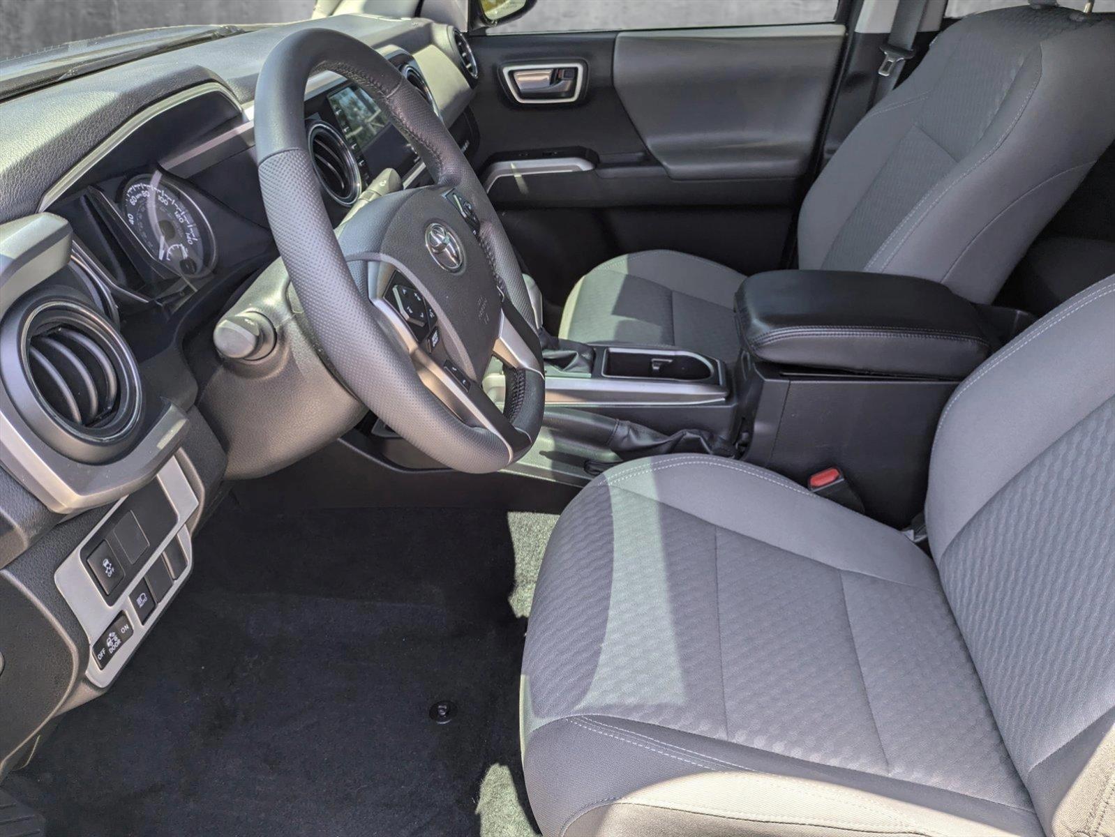2022 Toyota Tacoma 2WD Vehicle Photo in Miami, FL 33015
