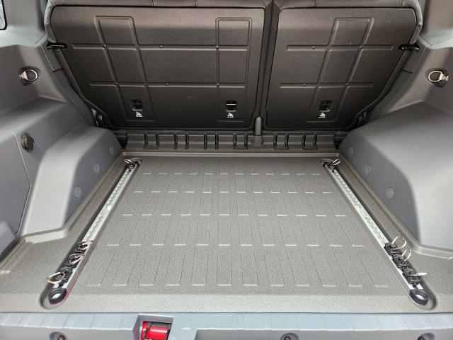 2025 INEOS Grenadier Vehicle Photo in Plano, TX 75024