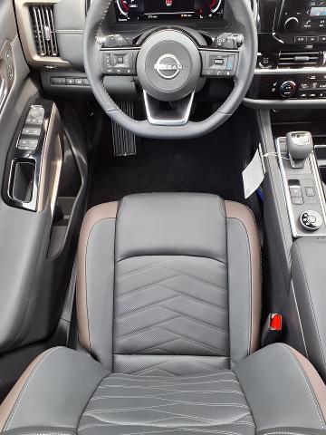 2025 Nissan Pathfinder Vehicle Photo in Oshkosh, WI 54904