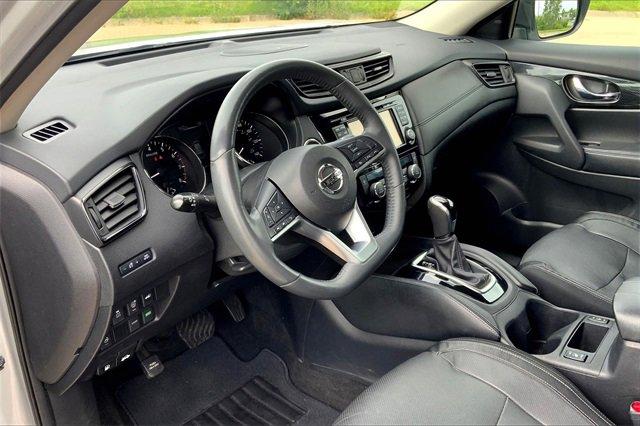 2017 Nissan Rogue Vehicle Photo in TOPEKA, KS 66609-0000