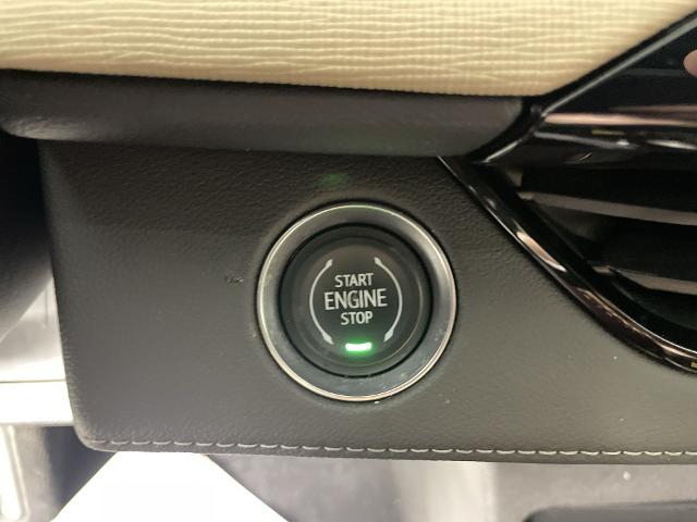 2025 Buick Enclave Vehicle Photo in GILBERT, AZ 85297-0402