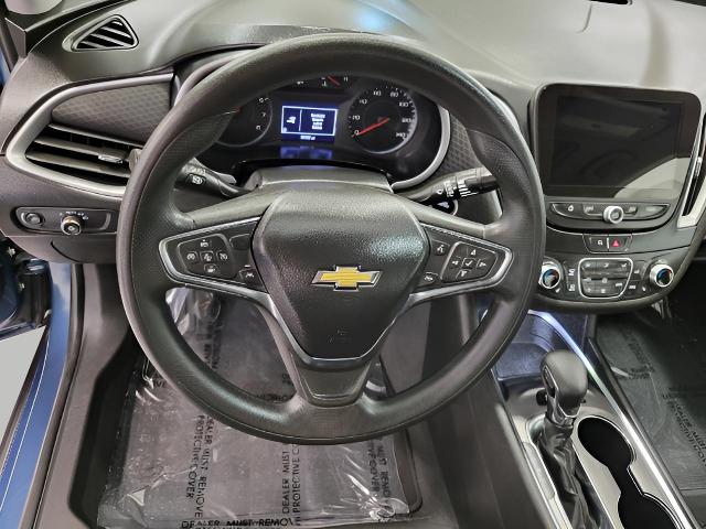 2024 Chevrolet Malibu Vehicle Photo in MANITOWOC, WI 54220-5838