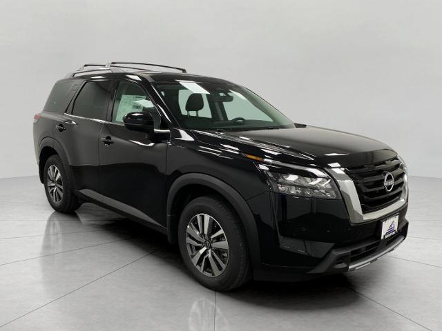 2025 Nissan Pathfinder Vehicle Photo in Appleton, WI 54913