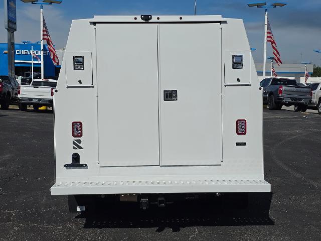 2025 Chevrolet Express Commercial Cutaway Vehicle Photo in INDEPENDENCE, MO 64055-1314