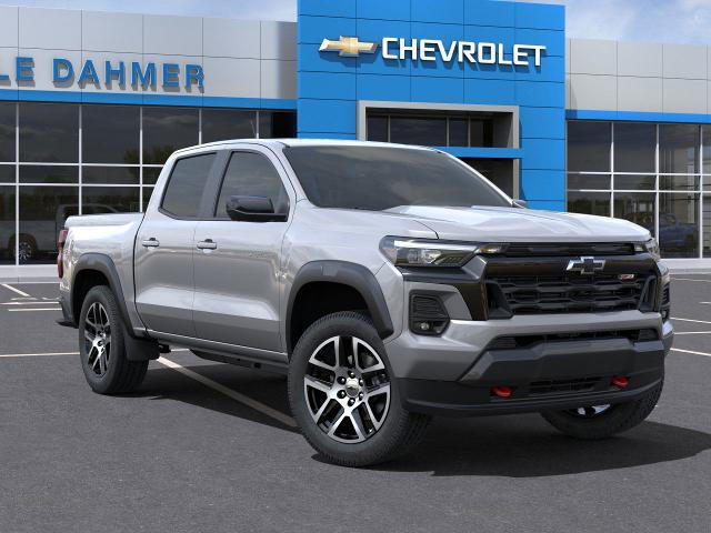 2024 Chevrolet Colorado Vehicle Photo in TOPEKA, KS 66609-0000