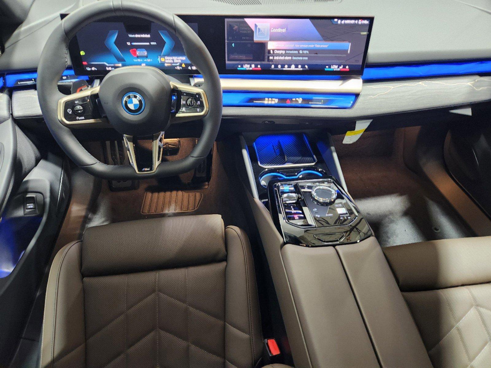 2024 BMW i5 Vehicle Photo in GRAPEVINE, TX 76051