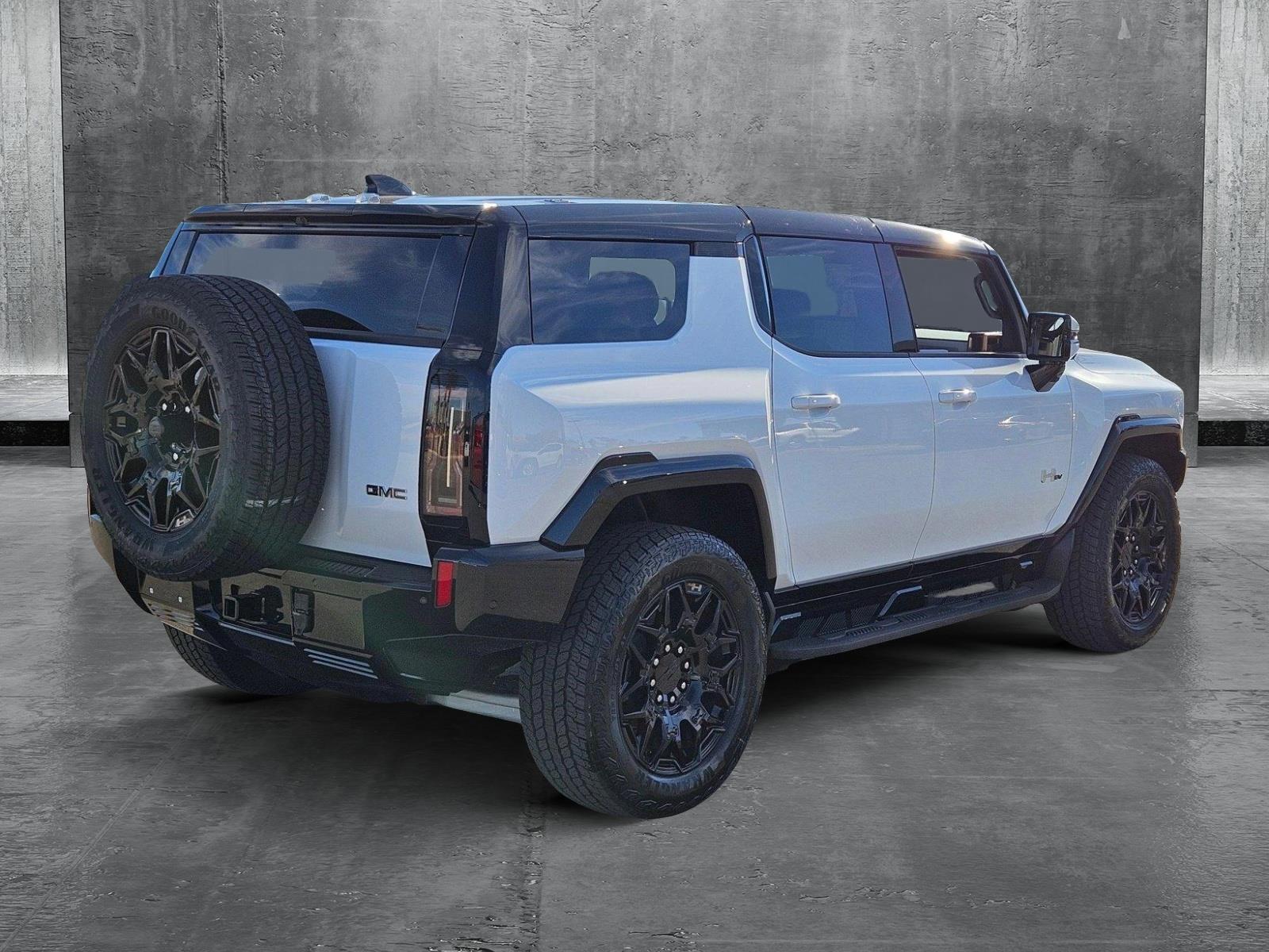 2025 GMC HUMMER EV SUV Vehicle Photo in HENDERSON, NV 89014-6702