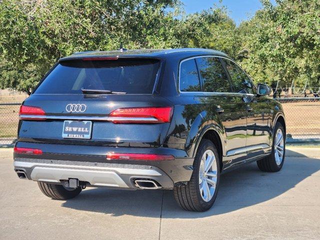 2025 Audi Q7 Vehicle Photo in HOUSTON, TX 77090