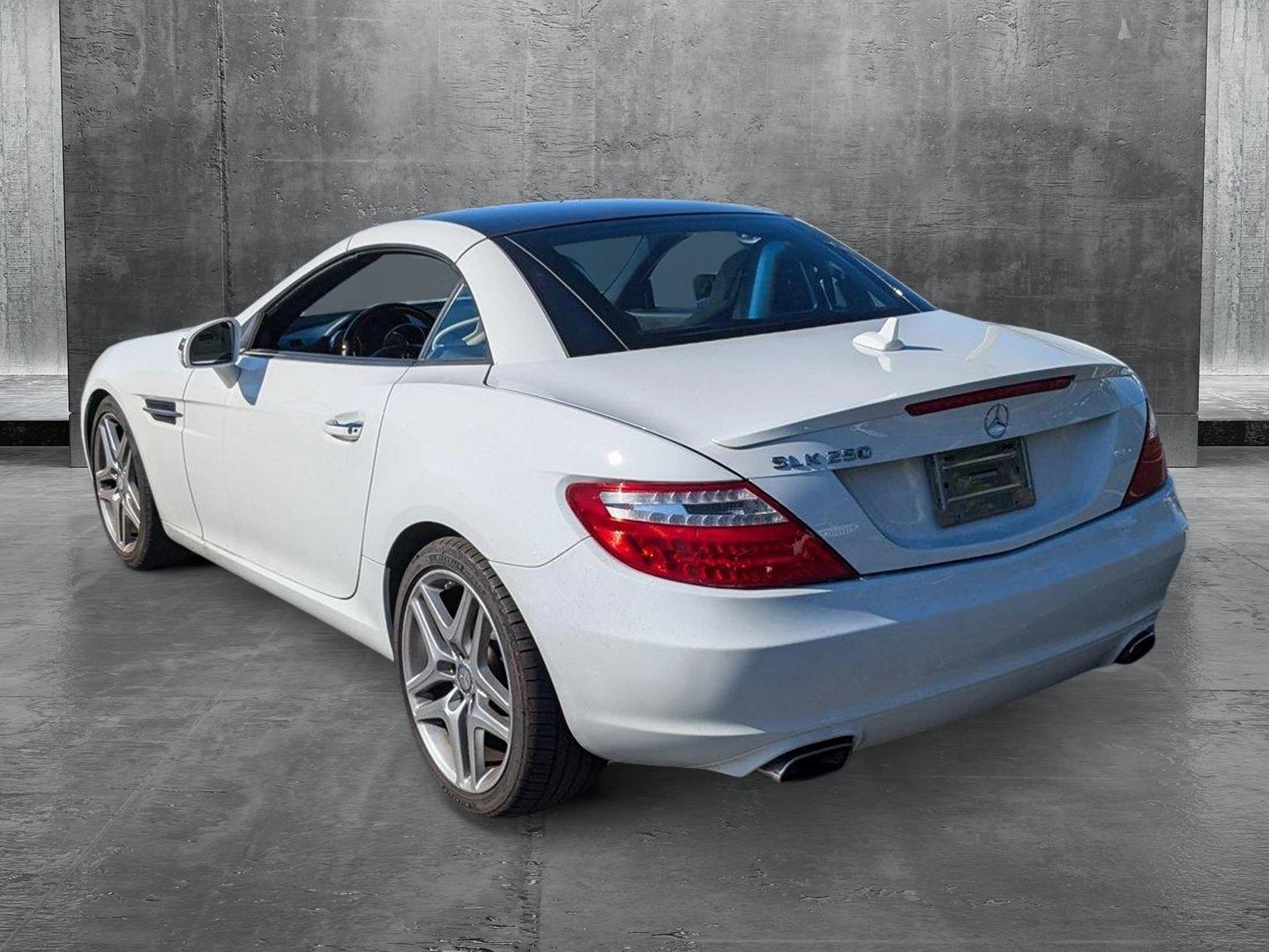 2015 Mercedes-Benz SLK-Class Vehicle Photo in Panama City, FL 32401