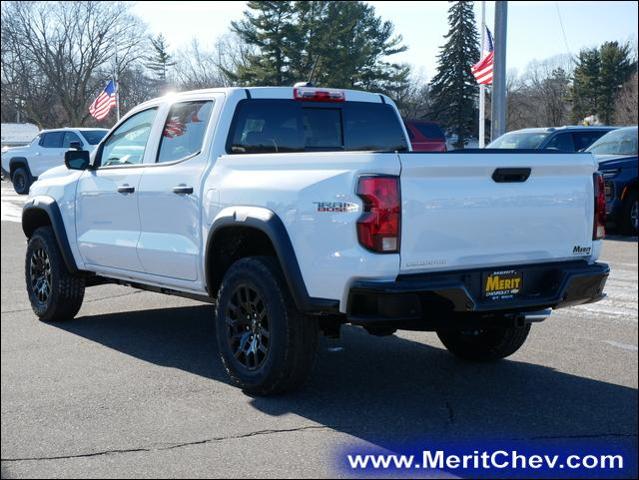 2025 Chevrolet Colorado Vehicle Photo in MAPLEWOOD, MN 55119-4794