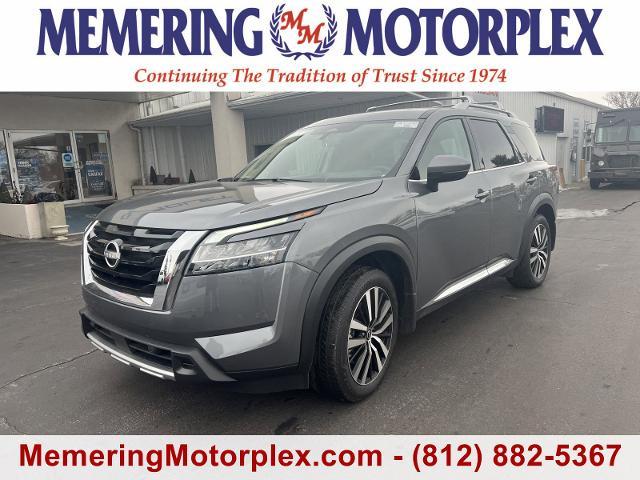 2024 Nissan Pathfinder Vehicle Photo in VINCENNES, IN 47591-5519