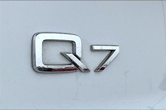 2022 Audi Q7 Vehicle Photo in Grapevine, TX 76051