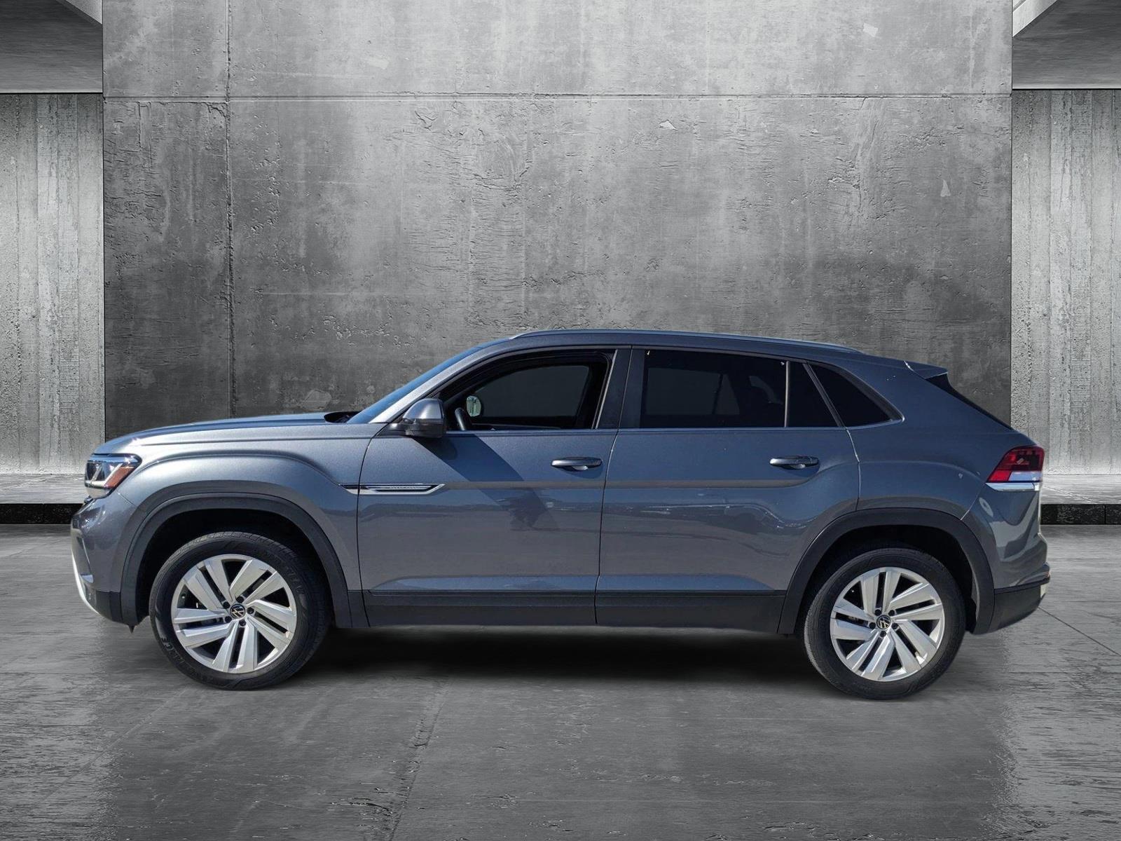 2022 Volkswagen Atlas Cross Sport Vehicle Photo in MIAMI, FL 33172-3015